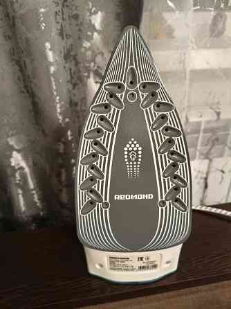 Продам утюг Redmond Донецк