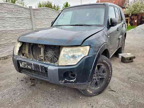Запчасти разборка авторазборка mitsubishi pajero вагон 4  Паджеро 4 Запорожье