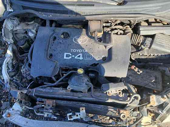 Авторазборка Тойота Королла Версо 2.2 дизель Toyota Corolla Verso 2004 Запорожье