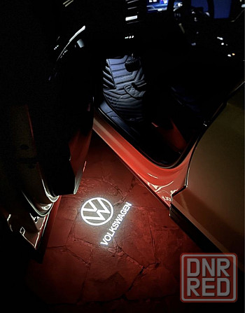 Плафон штатная LED подсветка двери с логотипом VW Volkswagen Запорожье - изображение 3