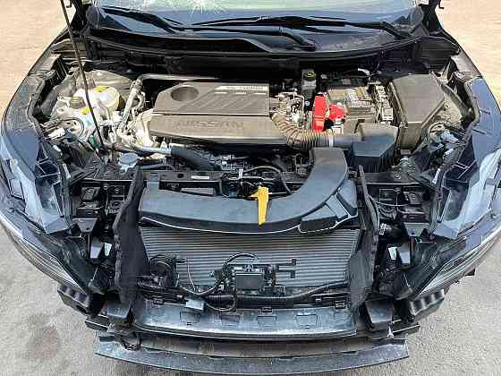Дефлекторы Радиатора Nissan Rogue T 33 б\у оригинал Запорожье