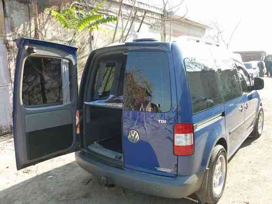Спойлер для Volkswagen Caddy. Козырек на ляду и распашонку. WV Кадди. Запорожье