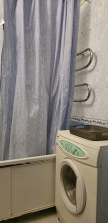 Сдается 2кв.в Кировском рн.,ул.Островского 5/9 этаж. Донецк