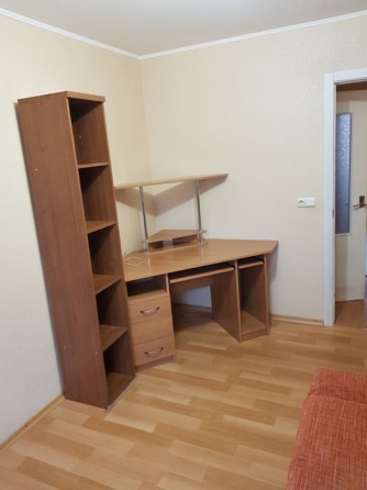 Сдается 2кв.в Пролетарском рн.1/5 этаж.Для длительного проживания! Донецк