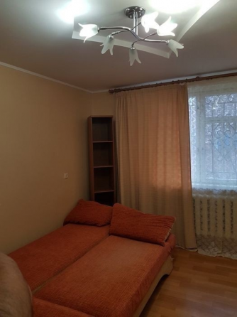 Сдается 2кв.в Пролетарском рн.1/5 этаж.Для длительного проживания! Донецк