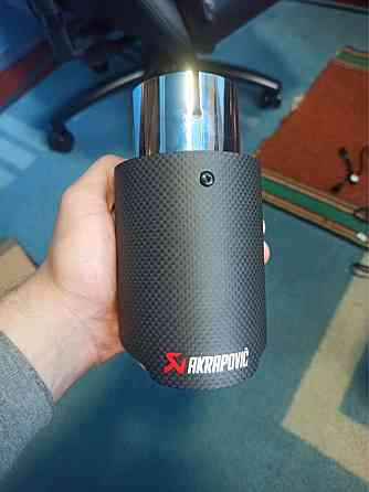 Насадка Akrapovic акрапович выхлоп карбон глушитель 63/102 Запорожье