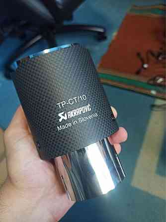 Насадка Akrapovic акрапович выхлоп карбон глушитель 63/102 Запорожье