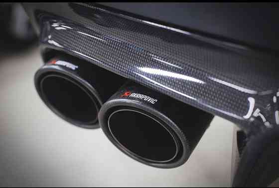 Насадка Akrapovic акрапович карбон выхлоп глушитель выхлопная 63/89R Запорожье