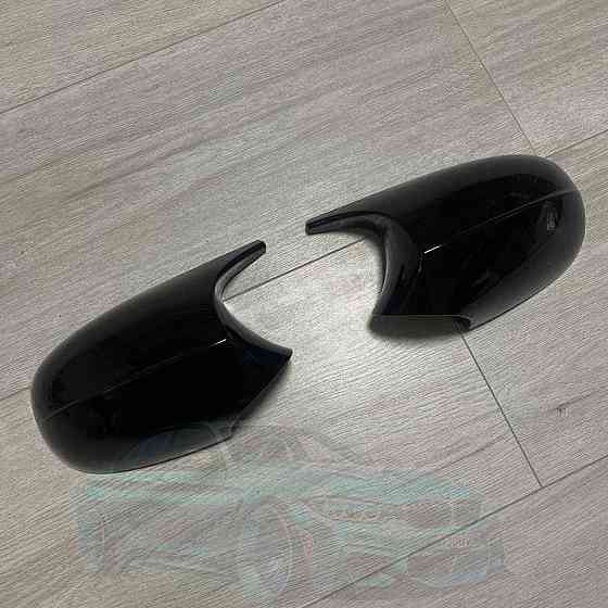 Накладки на зеркала BMW E90 E92 E88 E82 Черный глянец (Комплект) Запорожье