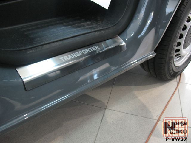 Накладки на пороги Volvo V40 XC90 XC60 Volkswagen TRANSPORTER T4 T5 T6 Запорожье - изображение 2