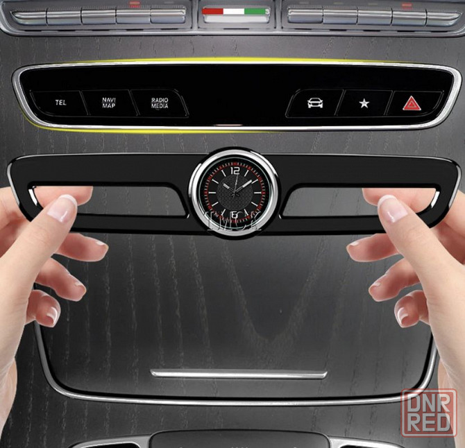 Часы на панель Mercedes W205 W213 X253 E C GLC тюнинг салон Запорожье - изображение 1