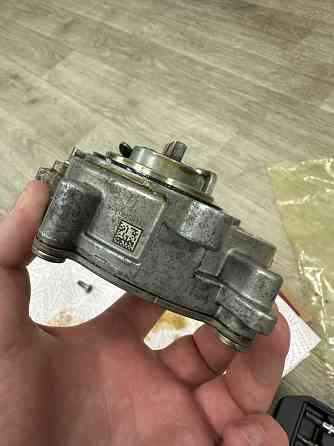 Вакуумный насос audi A6 C8 06M145100L 20й год Запорожье