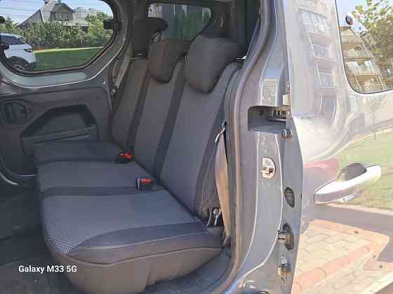 Чохли Авточохли Renault Megane Duster Kangoo  Logan Sandero Запорожье