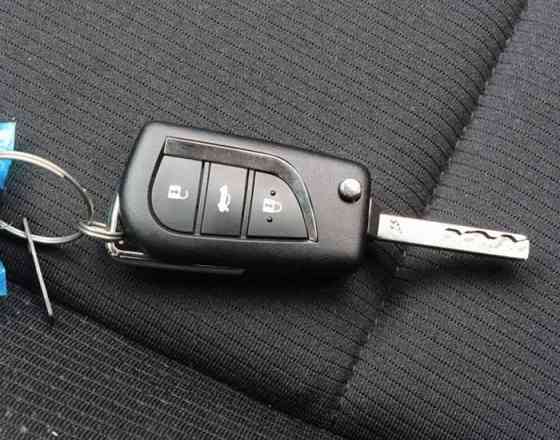 Чехол на ключ Toyota Corolla Camry RAV4 Auris Avalon Verso Запорожье