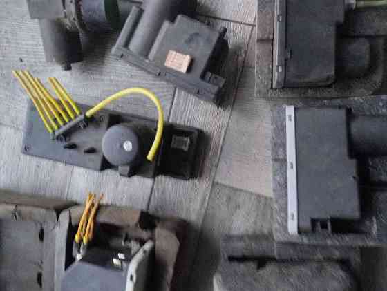 Компресор центрального замка НА РІЗНІ АВТОМОБІЛІ Запорожье