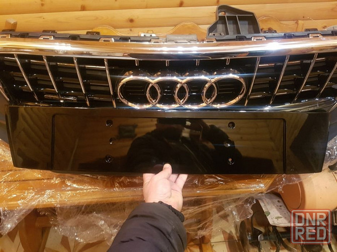 Audi q7 4l рестайл s line подиум накладка под номер европа Запорожье - изображение 1