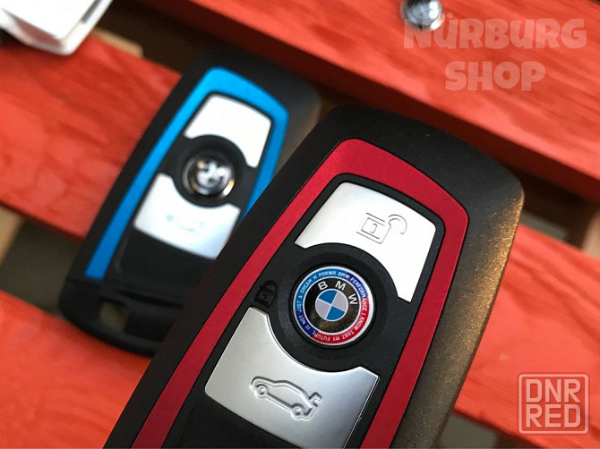 Алюминиевая эмблема на ключ BMW юбилейная черная черно-белая наклейка Запорожье - изображение 2