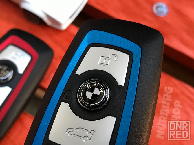 Алюминиевая эмблема на ключ BMW юбилейная черная черно-белая наклейка Запорожье - изображение 3