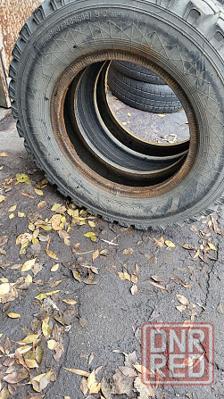 Продам шины б/у 8.25R20 Запорожье - изображение 4