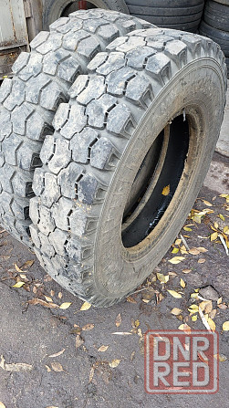 Продам шины б/у 8.25R20 Запорожье - изображение 1
