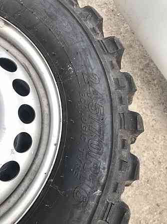 Продам резину с дисками или без 225/75 r16 245/70 r16 Запорожье