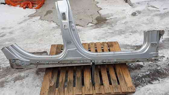 Порог кузовной правый 713223SD30 Hyundai Sonata YF 2009-2014 разборка Херсон