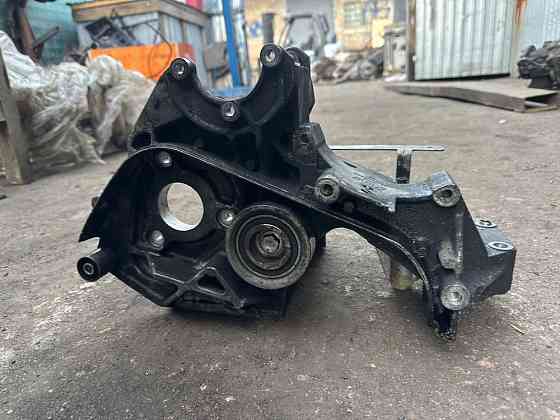 Кронштейн крепления генератора, тнвд, ГУР 2.5 TDI VW Crafter 076145167 Херсон