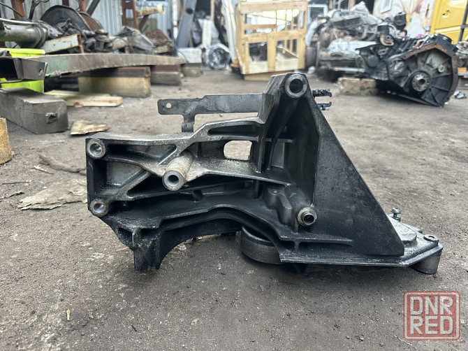 Кронштейн крепления генератора, тнвд, ГУР 2.5 TDI VW Crafter 076145167 Херсон - изображение 4