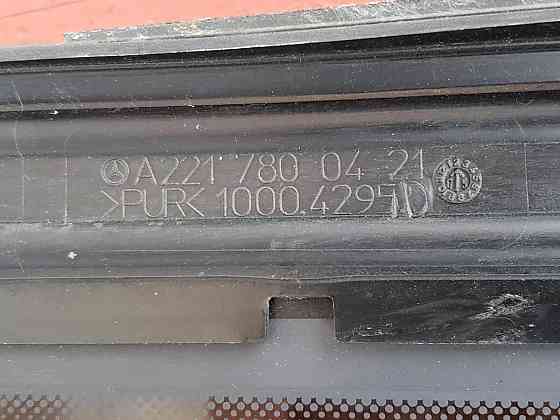 Стекло люка крыши на Mercedes w221 2005-2013 A2217800421 разборка Херсон
