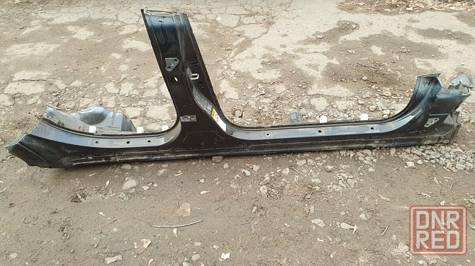 Порог кузова со стойкой правый 61401-30270 Lexus gs 450h разборка Херсон - изображение 1