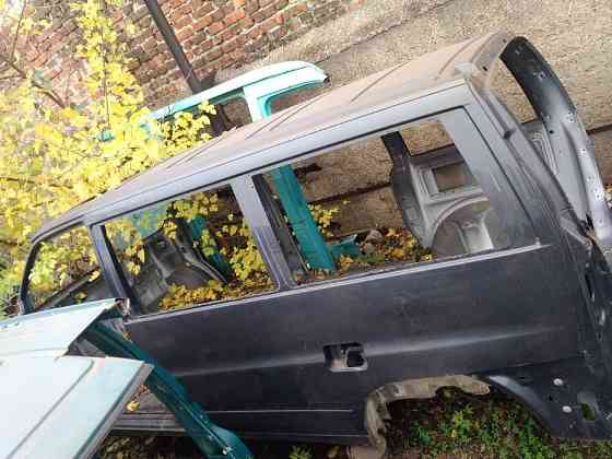 Кузов Вито 638 Vito 638 оригинальный пассажир европеец разборка Запорожье