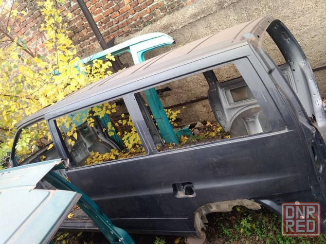 Кузов Вито 638 Vito 638 оригинальный пассажир европеец разборка Запорожье - изображение 1