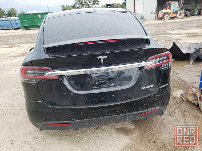 Tesla Model X 2020 крышка багажника  ляда Запорожье - изображение 1