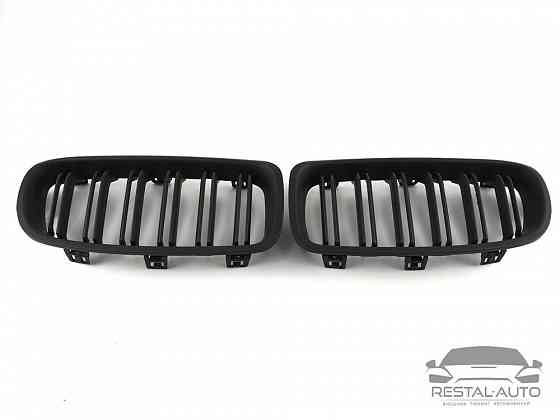 Решетка радиатора ноздри BMW 3 F30/F31 2012-2018год Черные Матовые 10 Запорожье
