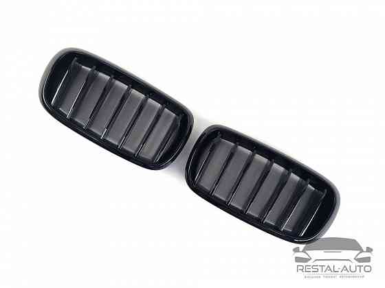 Ноздри на BMW X5 F15 / X6 F16 Черный Глянец Одинарные F10 F30 F20 Е70 Запорожье