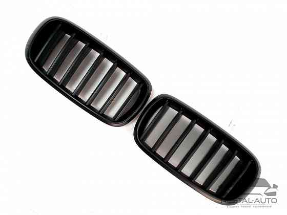 Ноздри на BMW X5 F15 / X6 F16 Черный Глянец Одинарные F10 F30 F20 Е70 Запорожье