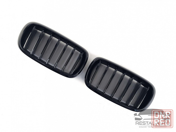 Ноздри на BMW X5 F15 / X6 F16 Черный Глянец Одинарные F10 F30 F20 Е70 Запорожье - изображение 4