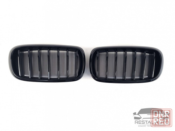 Ноздри на BMW X5 F15 / X6 F16 Черный Глянец Одинарные F10 F30 F20 Е70 Запорожье - изображение 1