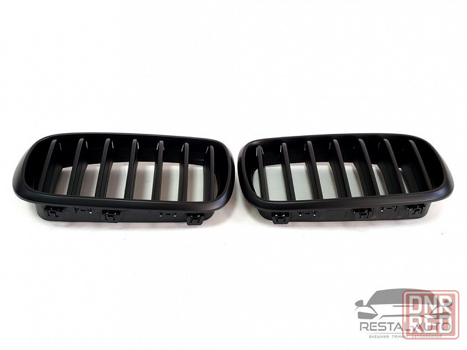 Ноздри на BMW X5 F15 / X6 F16 Черный Глянец Одинарные F10 F30 F20 Е70 Запорожье - изображение 8