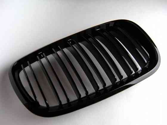 Решетка радиатора ноздри G 30 G05 BMW F15 F30 F10 E70 ф е х5 Запорожье