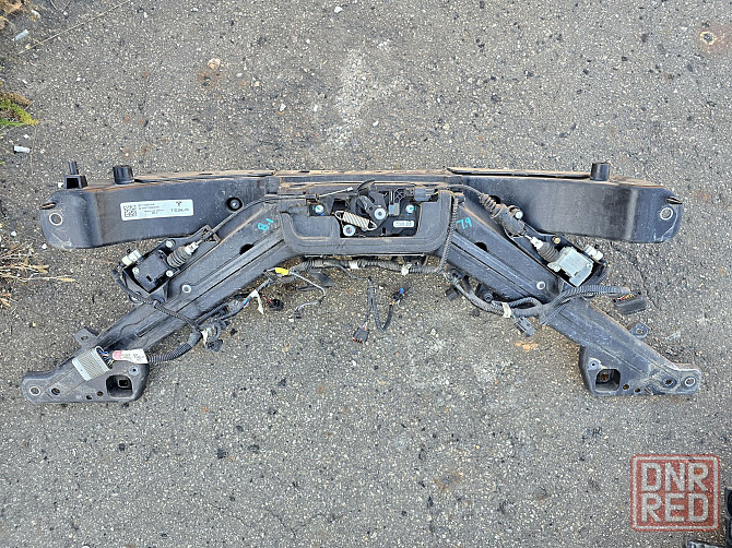 Tesla Model 3 Телевизор Планка Панель Усилитель Люверс Разбор Модел 3 Запорожье - изображение 5