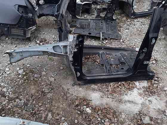 Четверть Toyota Land Cruiser 200 с стойкой Запорожье