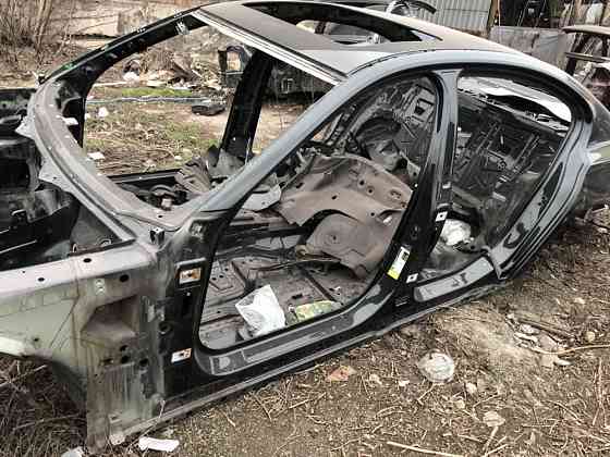 Кузов четверть перед зад правая левая крыша порог бмв ф01 bmw f02 7 Запорожье