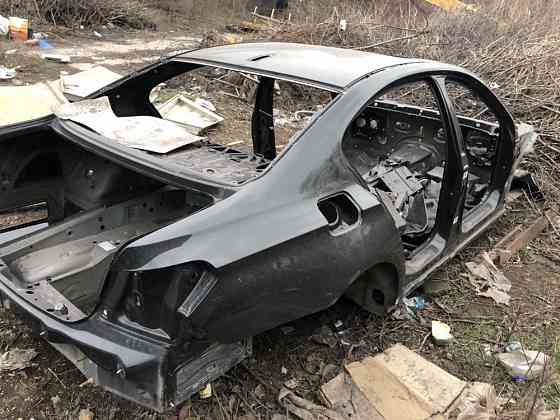 Кузов четверть перед зад правая левая крыша порог бмв ф01 bmw f02 7 Запорожье