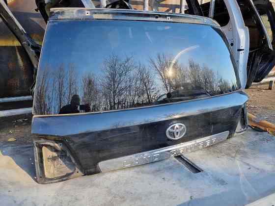 Крышка багажника Toyota Land Cruiser 200   6700560D51 Запорожье