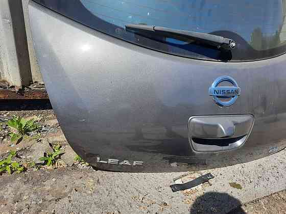 Nissan Leaf крышка багажника лада графит Запорожье