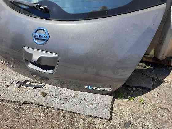 Nissan Leaf крышка багажника лада графит Запорожье