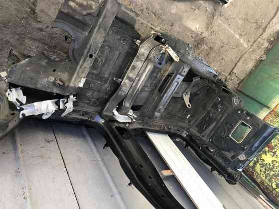 Порог четверть средняя стойка арка бмв х5 ф15 е70 BMW e70 f15 x5 кузов Запорожье