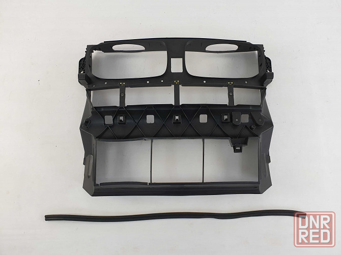 Панель воздуховода телевизор на BMW X5 E70 07-13 г 51647222952 Запорожье - изображение 1