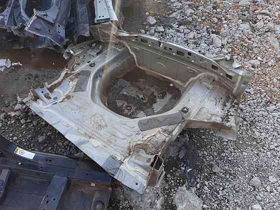 Панель Toyota Corolla 150 пол багажника корыто Запорожье